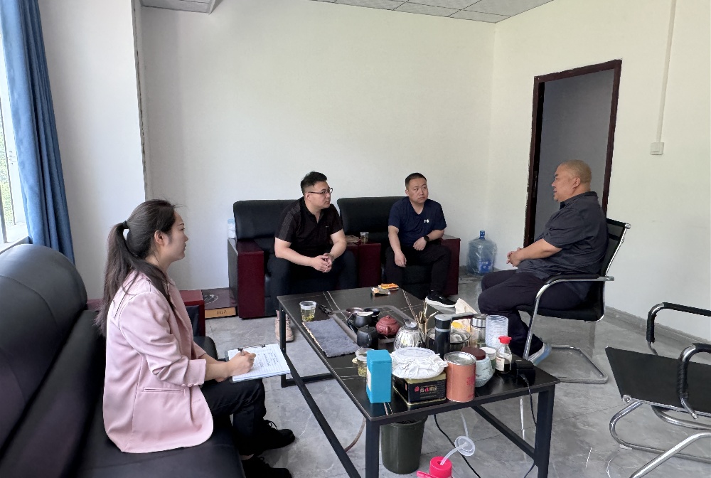 赴旬阳市旬汉食品有限公司、、旬阳市天正酿造公司走访调研，，，造访两家企业重要掌管人并深刻互换洽谈合作意向